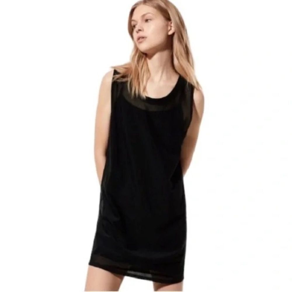 *Aritzia TNA Perdido Mesh Dress In Black Size Medium